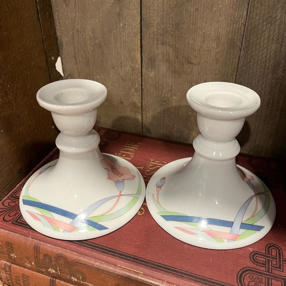 🕯️ TUSCANY COLLECTION – Set of 2 Porcelain Candle Holders - Picture 1 of 6